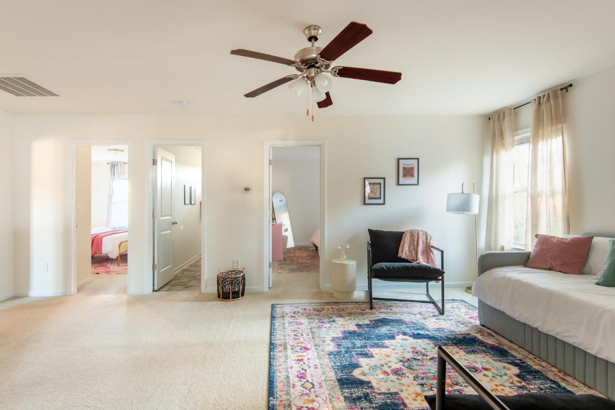 Villa Near Clt Airport - 4Bd - Backyard - Balcony à Charlotte Extérieur photo
